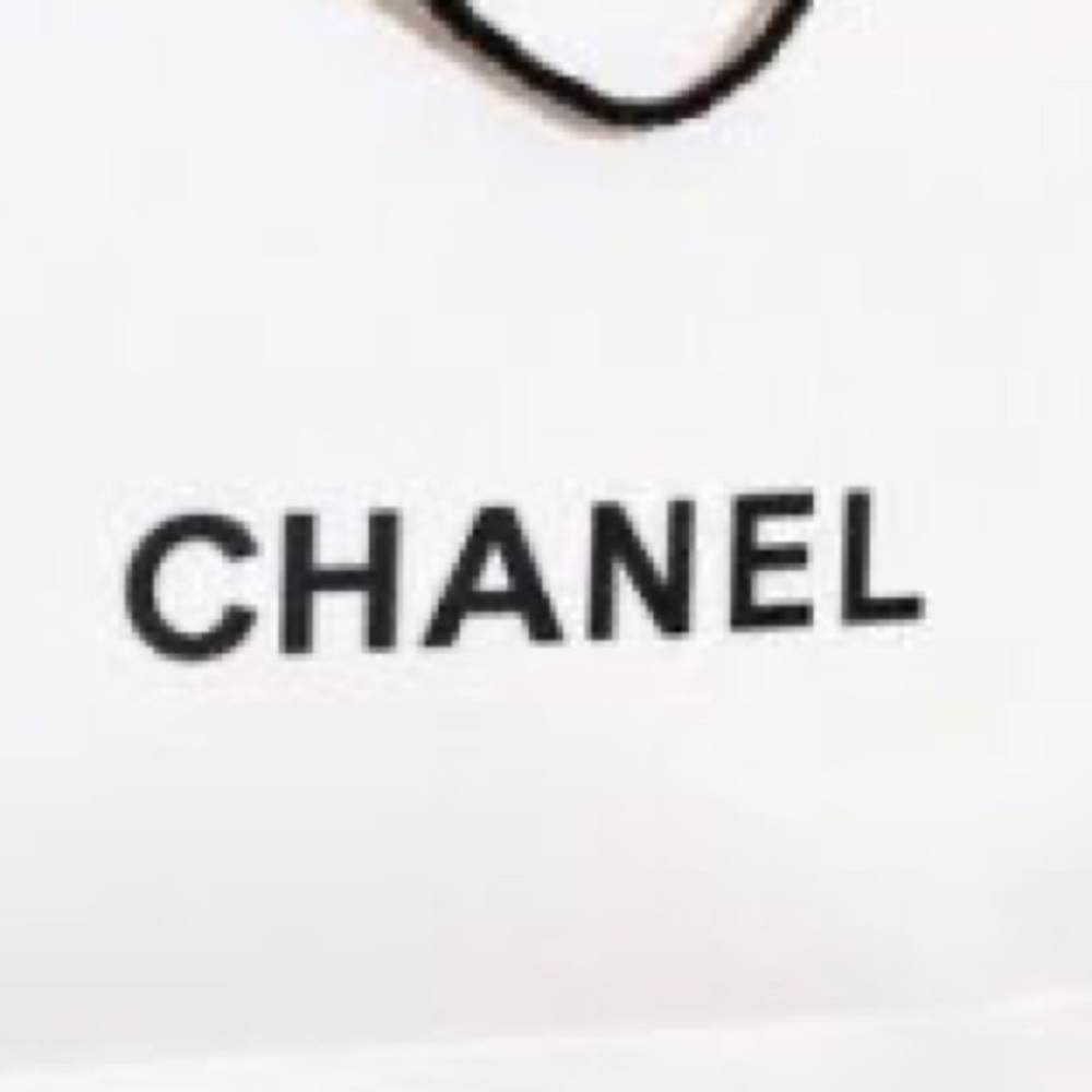 Chanel Rectangular Shopping Bag - Picture 2 of 4